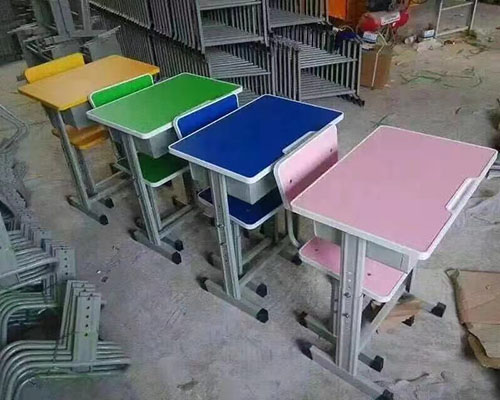 桌椅 桌椅